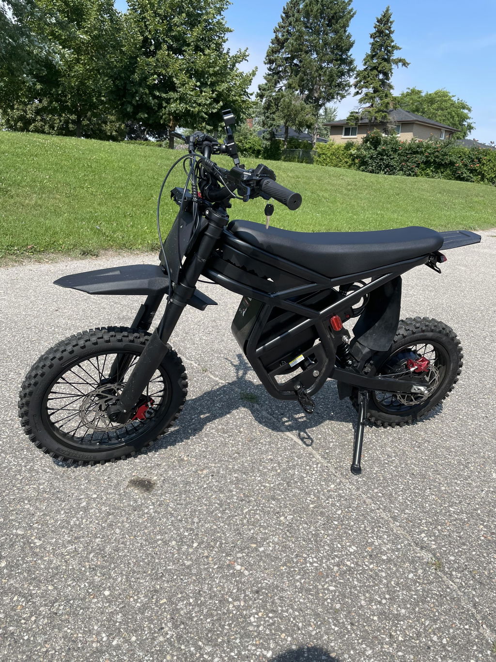 GT73 Electric Motorbike