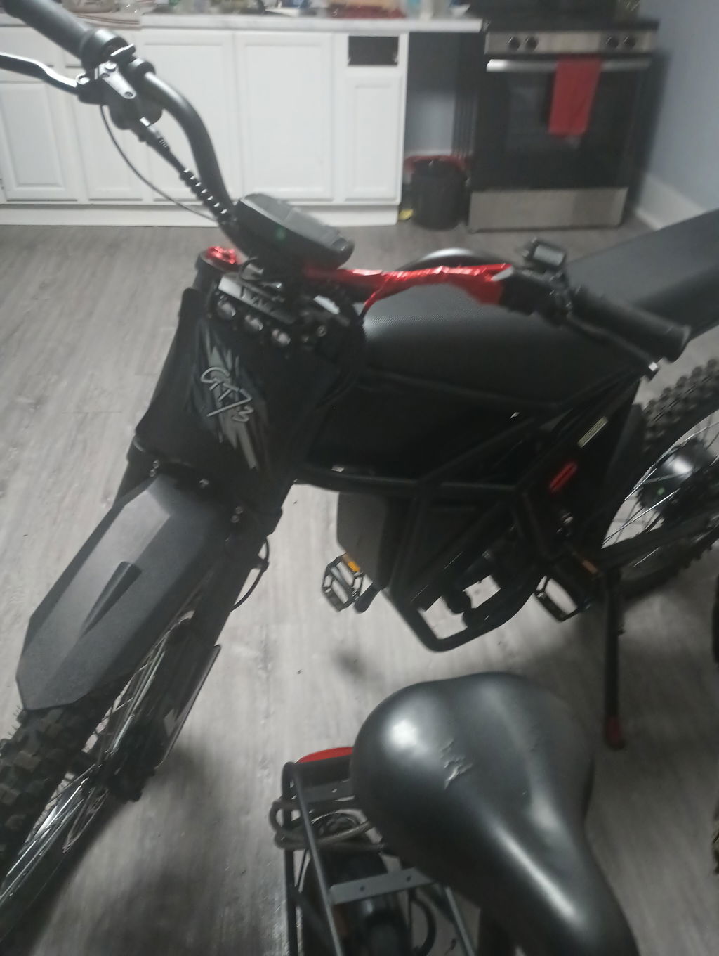 GT73 - Complete bottom bracket assembly