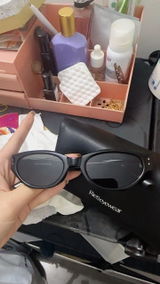 v*****v review photo