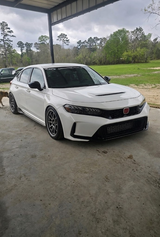 Richard Jones review photo