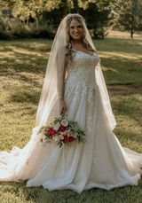 Leanne review photo