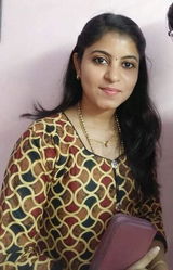 Kavya Kashyap review photo
