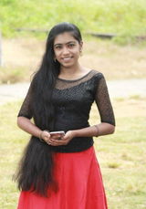 Sakshi Desai review photo