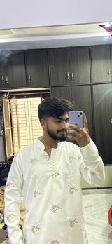 Azam khan review photo
