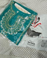 ayesha zia review photo