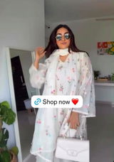 Siddhi doshi review photo