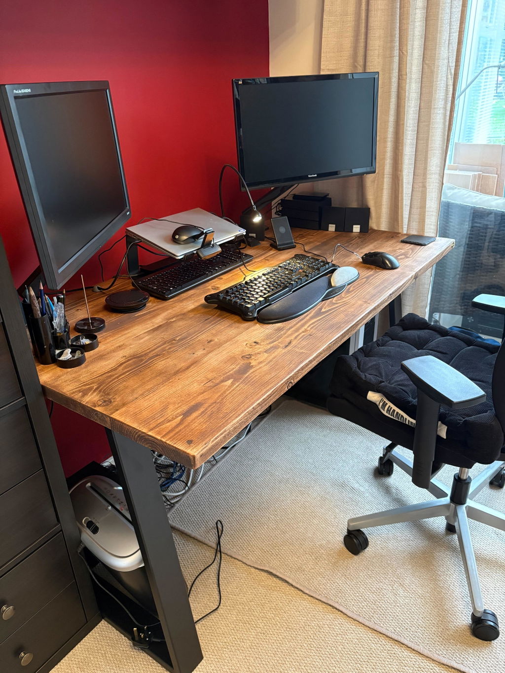 FREJA: Reclaimed Trapezium Desk