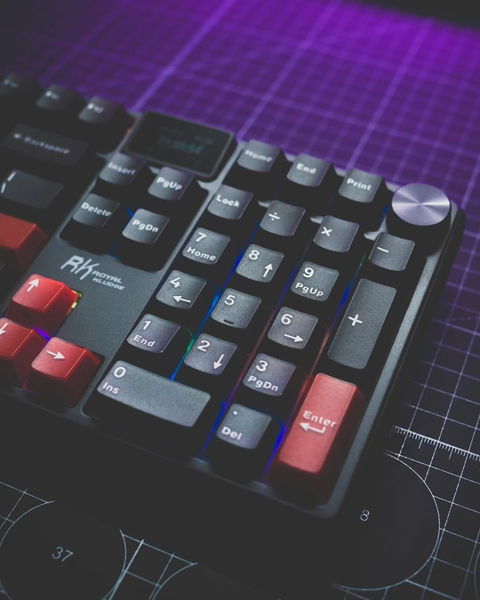 S104 Wireless Full Size Mechanical Keyboard