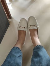 H. review photo