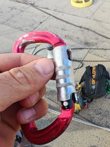 Carabiner man review photo