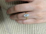 Avery review photo