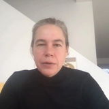 Erin review photo