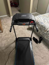 Tom review photo