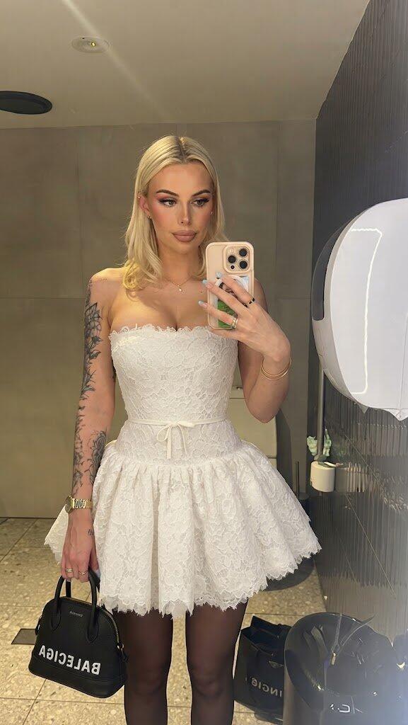 Elegant White Sweetheart Sleeveless A-line Lace Homecoming Dresses For Party Online, HD1108