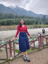 Sasirekha Vijayakumar review photo