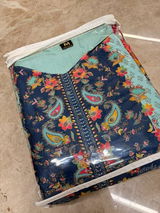 Ayushree review photo