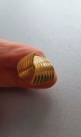 Niké H review photo
