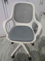 Saloni review photo