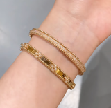 Clara Mott review photo