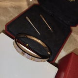 Zara Moss review photo
