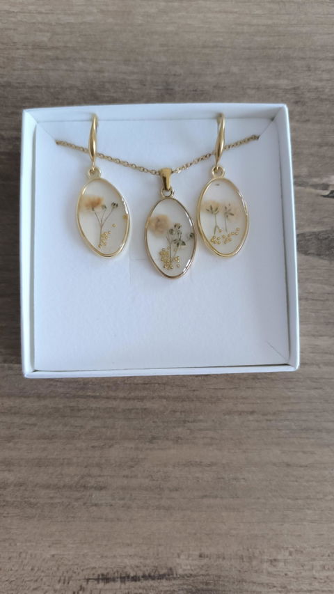 Orecchini Elsa - Fiori veri, Resina e Acciaio Inox