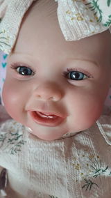 Sara review photo