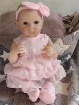 Avery B. review photo
