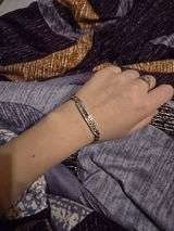Anonīms review photo