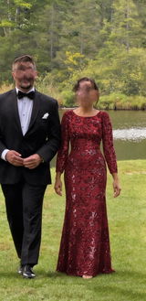 L***h review photo