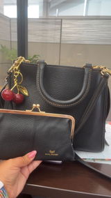 Donna review photo
