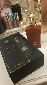 A.V. review photo
