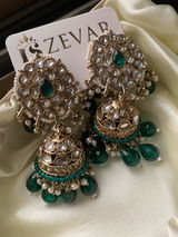 Minahil review photo