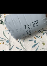 P***. review photo