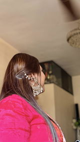 Shubhana Yasmin review photo