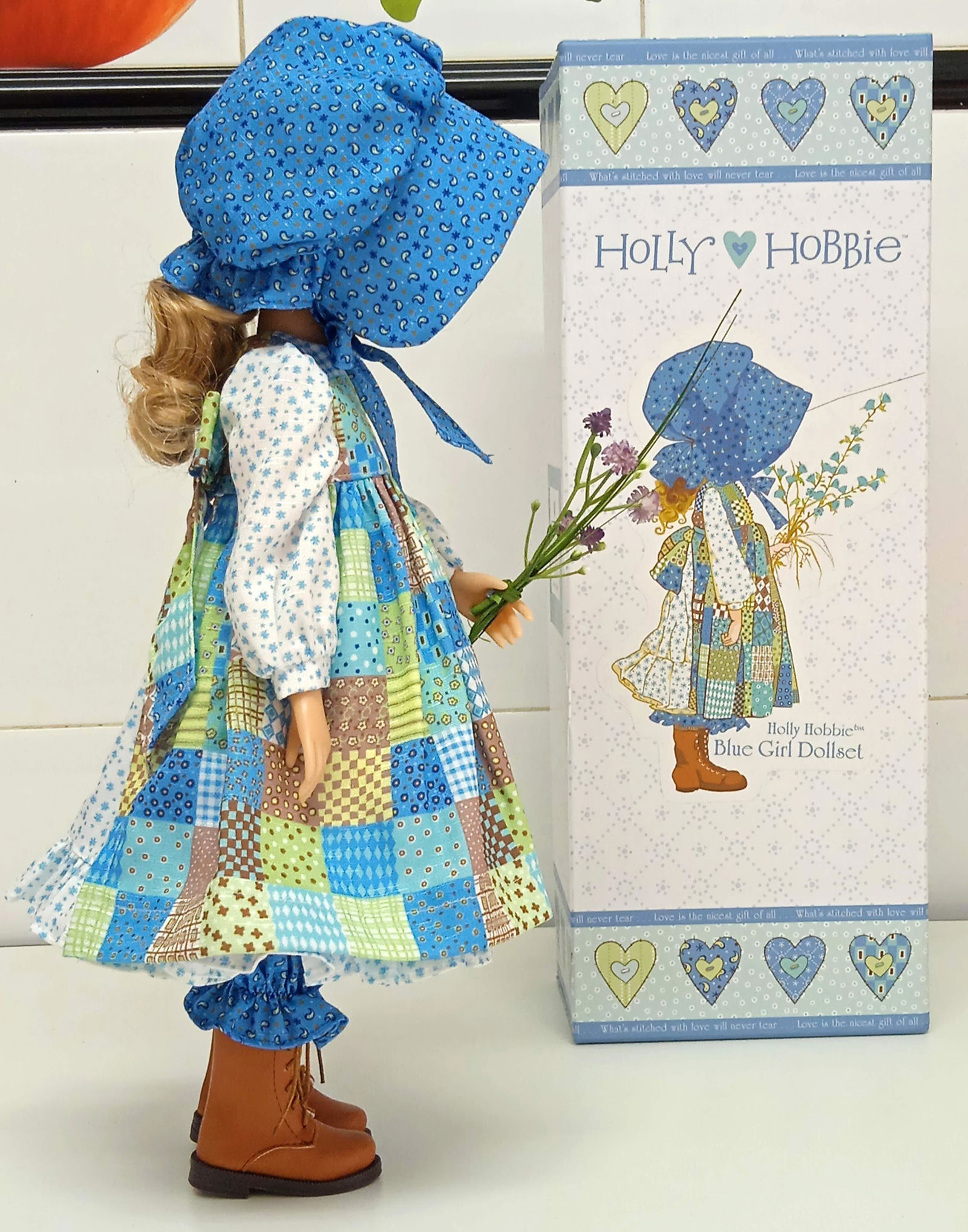 Holly Hobbie - Blue Girl Dollset | Articulated Collectible Doll