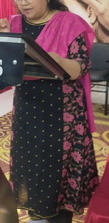 RAJNI MACWAN review photo