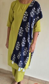 Meera review photo