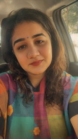Sanya Anand review photo