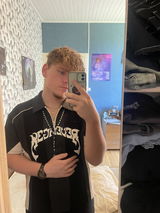 Adrien review photo