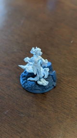 Damon review photo