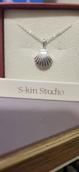 S review photo