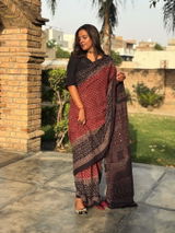 Aamna Batool review photo