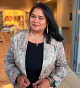 Shivani Karpe review photo