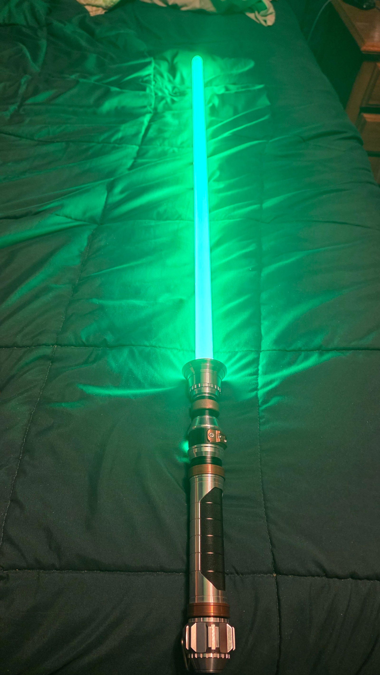89Sabers Graflex TFA – Saberbay