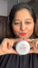 Pooja d. review photo