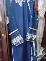 Wareesha khan review photo