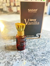 Urvashi Das review photo