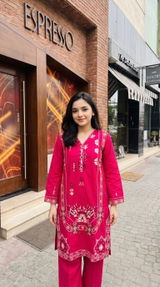 Aneela review photo