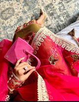 Zainab review photo