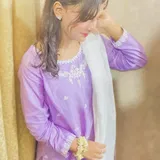 Warda Khan review photo